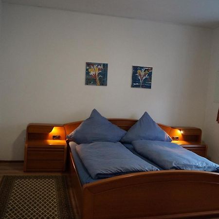 Ferienwohnung Rosen und Rosse Zweibrücken Exterior foto