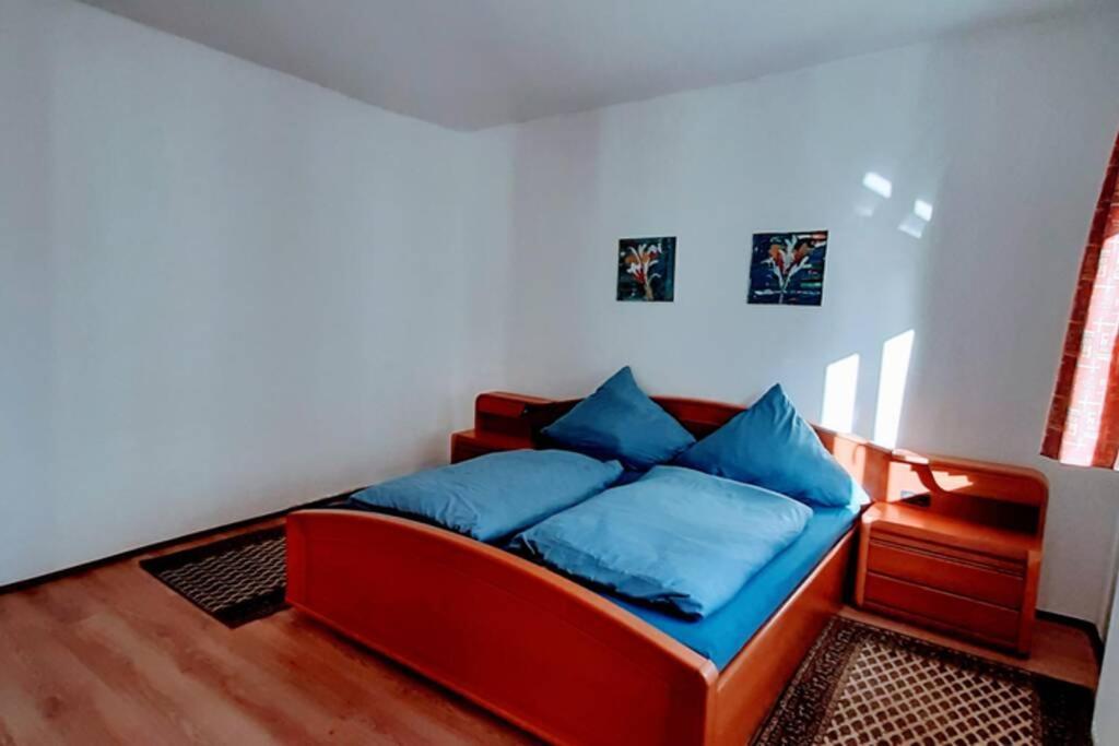 Ferienwohnung Rosen und Rosse Zweibrücken Exterior foto