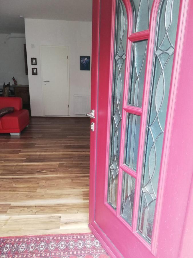 Ferienwohnung Rosen und Rosse Zweibrücken Exterior foto